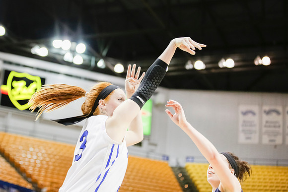 Indiana State Sycamores vs Marquette Golden Eagles