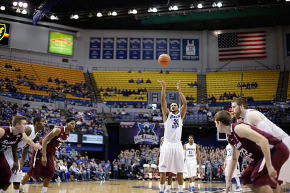 Indiana State Sycamores Men's Basketball Host Southern Illinois Salukis