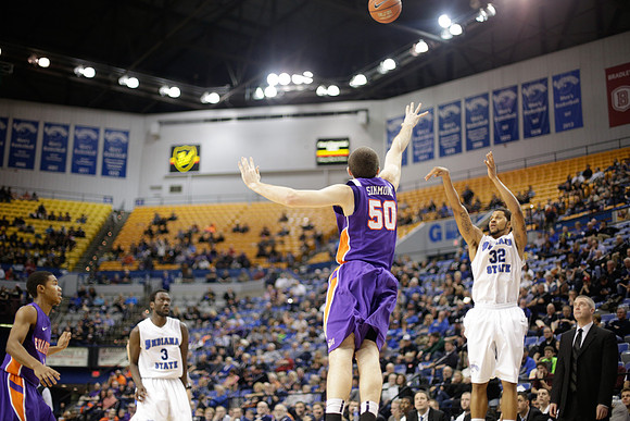 Indiana State Sycamores Men's  Basketball Host Evansville Purple Aces