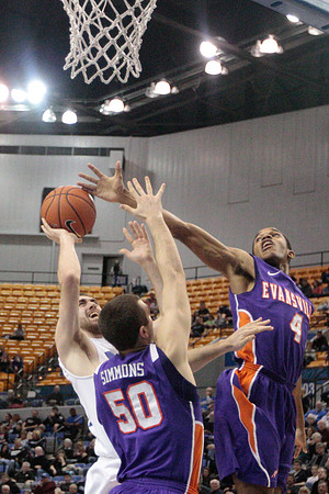 Indiana State Sycamores Men's  Basketball Host Evansville Purple Aces
