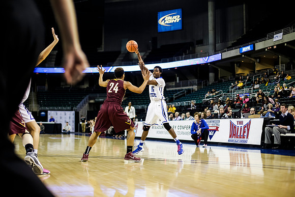 Indiana State Sycamores vs Loyola Ramblers
