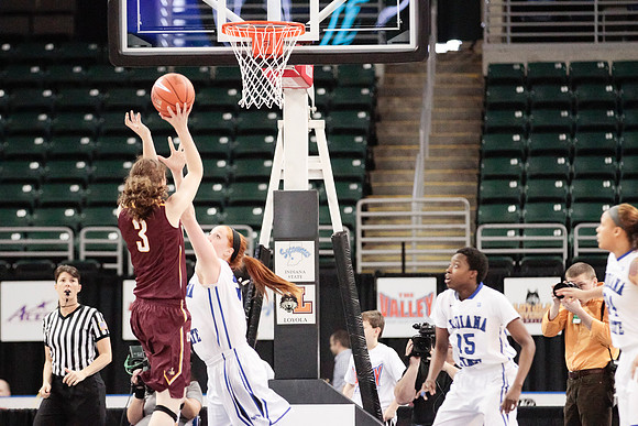 Indiana State Sycamores vs Loyola Ramblers