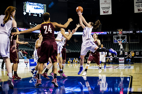 Indiana State Sycamores vs Loyola Ramblers