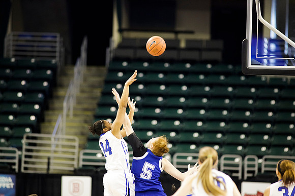 Indiana State Sycamores vs Drake Bulldogs MVC SemiFinal