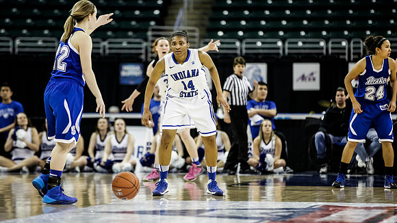 Indiana State Sycamores vs Drake Bulldogs MVC SemiFinal