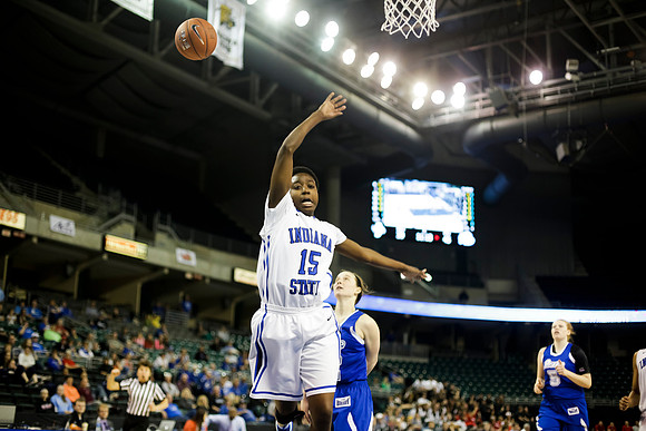 Indiana State Sycamores vs Drake Bulldogs MVC SemiFinal