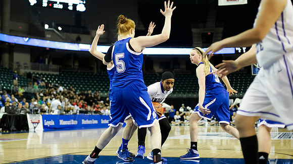 Indiana State Sycamores vs Drake Bulldogs MVC SemiFinal