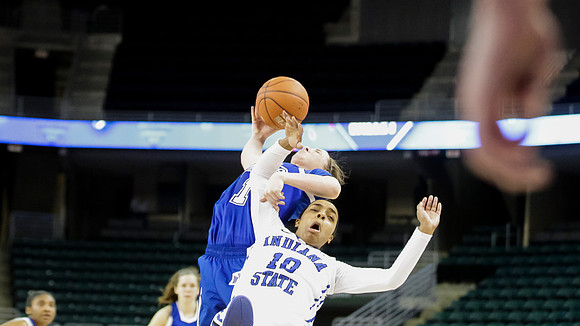 Indiana State Sycamores vs Drake Bulldogs MVC SemiFinal