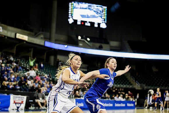 Indiana State Sycamores vs Drake Bulldogs MVC SemiFinal