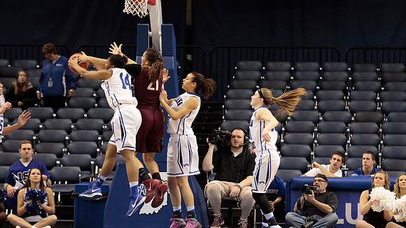 Indiana State Sycamores vs Loyola Ramblers