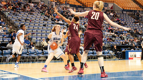Indiana State Sycamores vs Loyola Ramblers