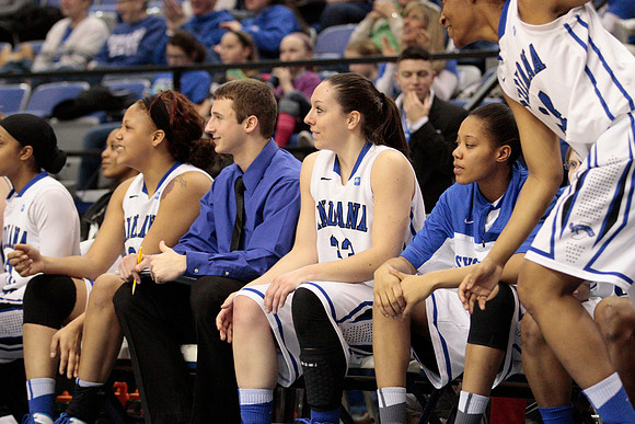 Indiana State Sycamores vs Loyola Ramblers