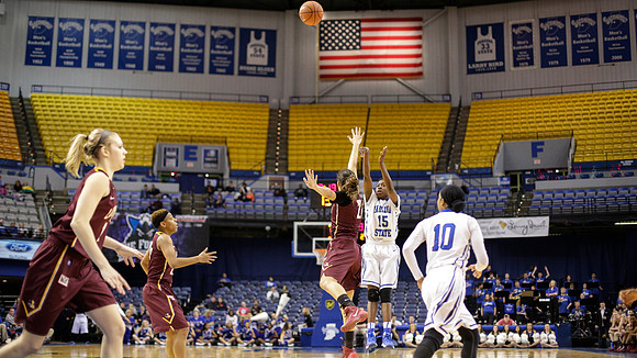 Indiana State Sycamores vs Loyola Ramblers