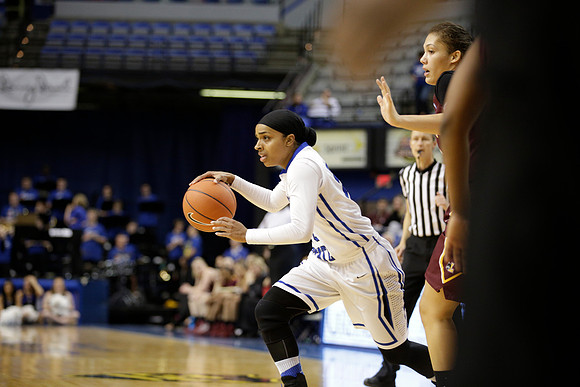 Indiana State Sycamores vs Loyola Ramblers