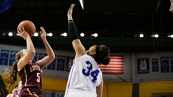 Indiana State Sycamores vs Loyola Ramblers