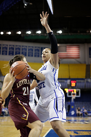 Indiana State Sycamores vs Loyola Ramblers