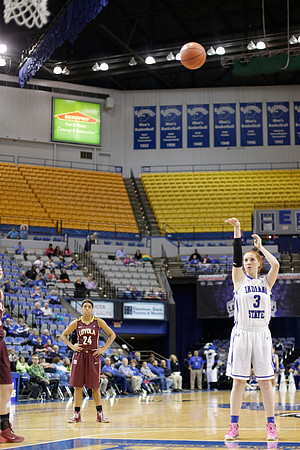 Indiana State Sycamores vs Loyola Ramblers