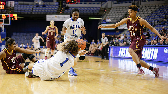 Indiana State Sycamores vs Loyola Ramblers