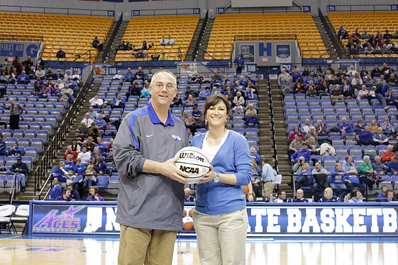 Indiana State Sycamores Women's  Basketball Host Evansville Purple Aces
