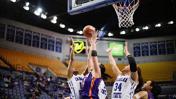 Indiana State Sycamores Women's  Basketball Host Evansville Purple Aces