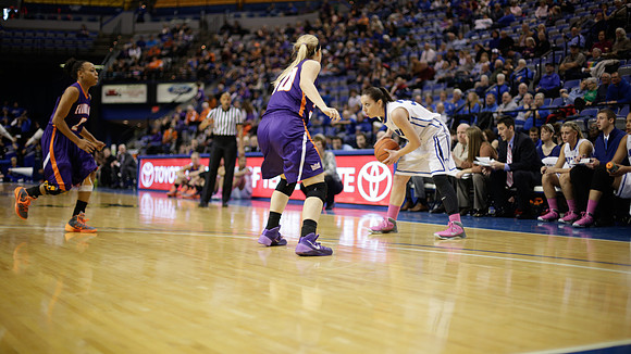 Indiana State Sycamores Women's  Basketball Host Evansville Purple Aces