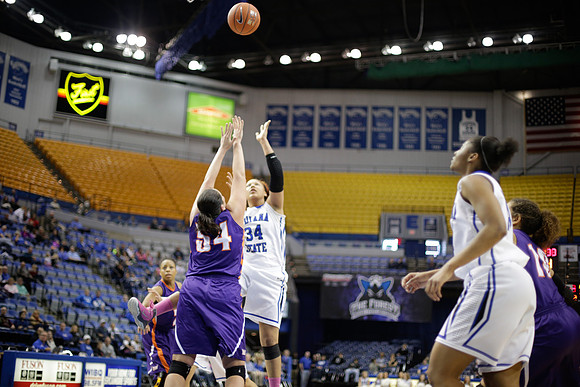 Indiana State Sycamores Women's  Basketball Host Evansville Purple Aces