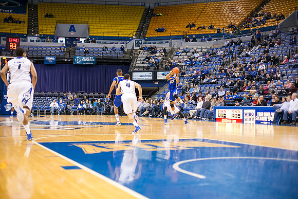 Indiana State University Sycamores vs Missouri-Kansas City Kangaroos