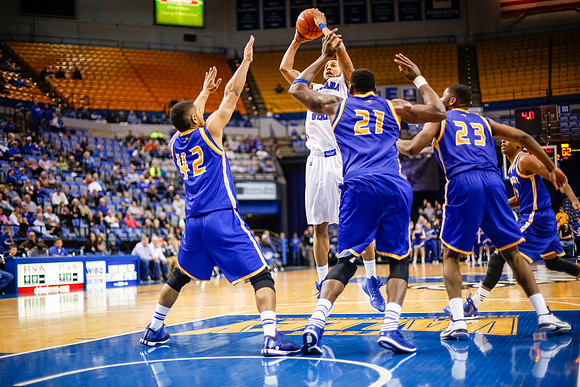 Indiana State University Sycamores vs Missouri-Kansas City Kangaroos