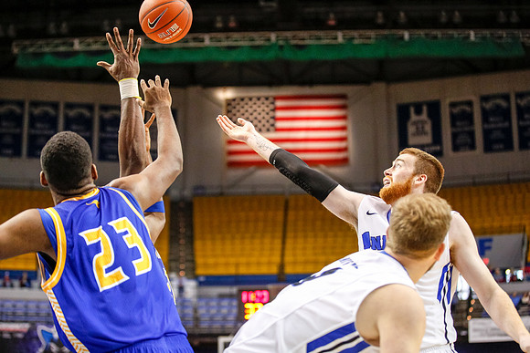 Indiana State University Sycamores vs Missouri-Kansas City Kangaroos