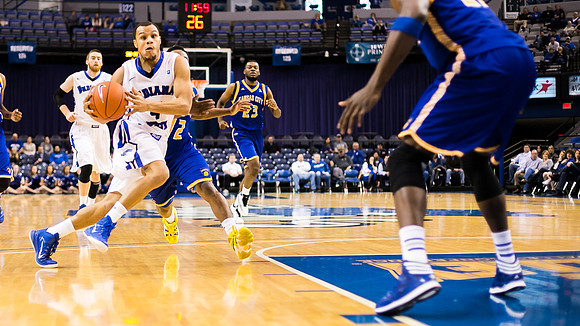 Indiana State University Sycamores vs Missouri-Kansas City Kangaroos