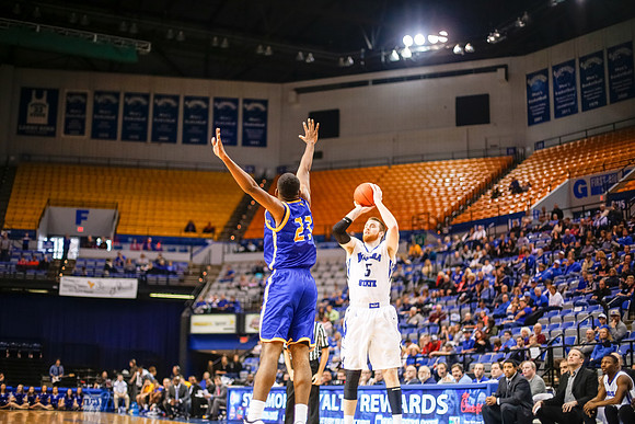 Indiana State University Sycamores vs Missouri-Kansas City Kangaroos