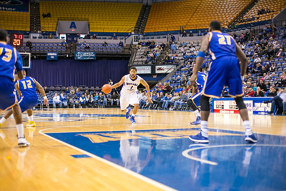 Indiana State University Sycamores vs Missouri-Kansas City Kangaroos