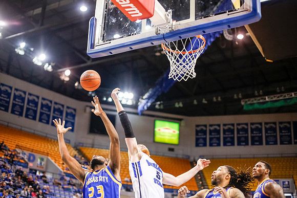 Indiana State University Sycamores vs Missouri-Kansas City Kangaroos