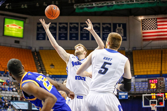 Indiana State University Sycamores vs Missouri-Kansas City Kangaroos
