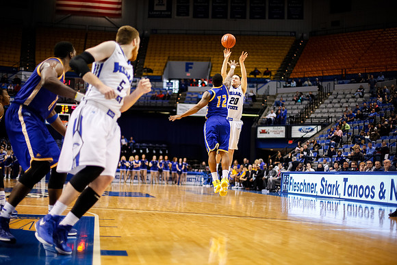 Indiana State University Sycamores vs Missouri-Kansas City Kangaroos
