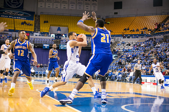 Indiana State University Sycamores vs Missouri-Kansas City Kangaroos