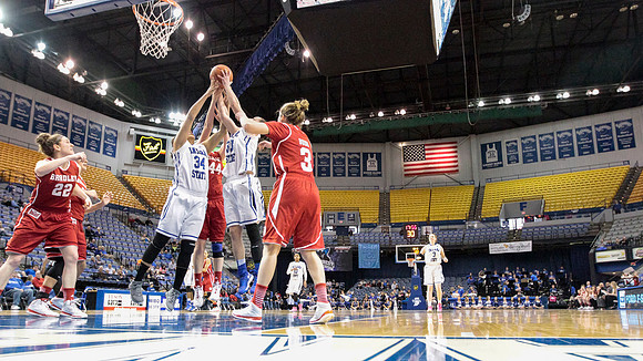 Indiana State Sycamores vs Bradley Braves