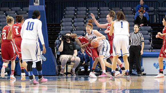 Indiana State Sycamores vs Bradley Braves