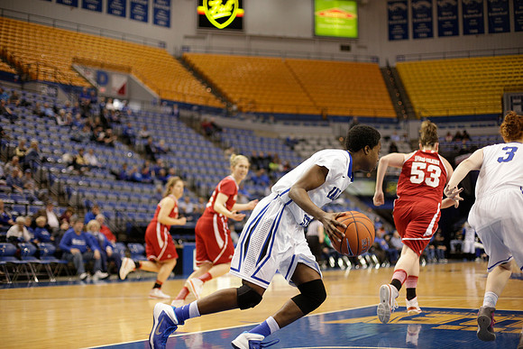 Indiana State Sycamores vs Bradley Braves