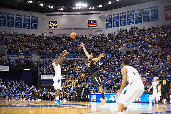 Indiana State Sycamores vs Wichita State Shockers