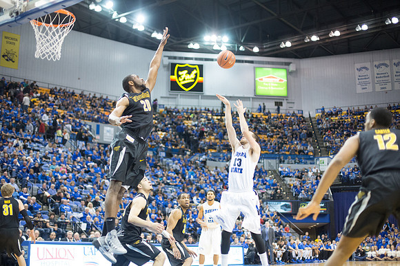 Indiana State Sycamores vs Wichita State Shockers