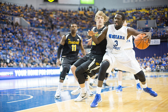 Indiana State Sycamores vs Wichita State Shockers