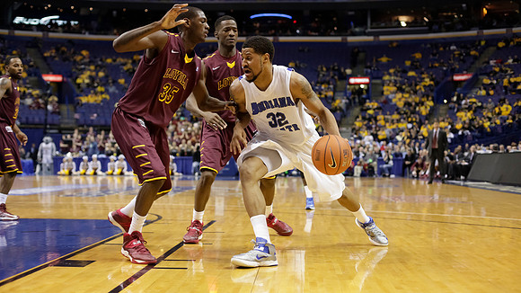Indiana State Sycamores vs Loyola Ramblers