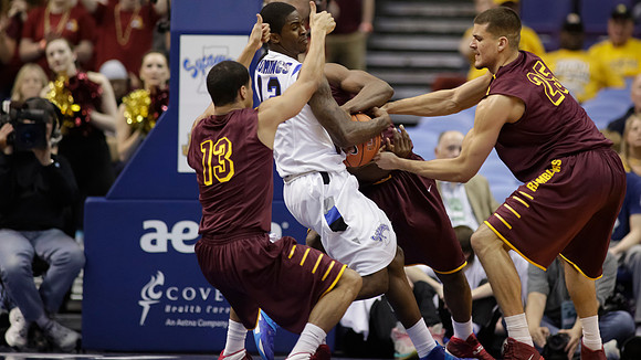 Indiana State Sycamores vs Loyola Ramblers
