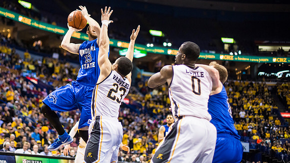 Indiana State Sycamores vs Wichita State Shockers