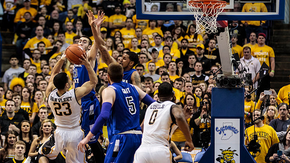 Indiana State Sycamores vs Wichita State Shockers