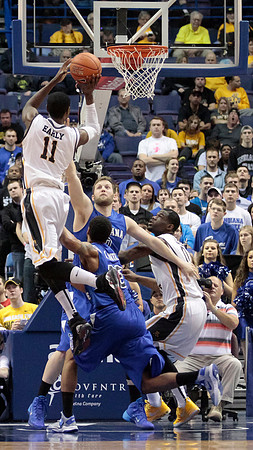 Indiana State Sycamores vs Wichita State Shockers
