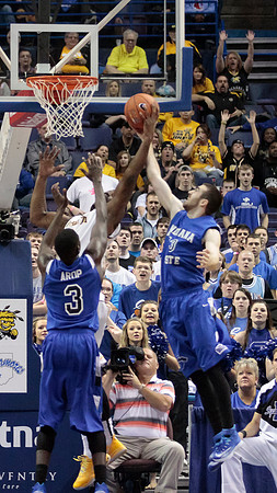 Indiana State Sycamores vs Wichita State Shockers
