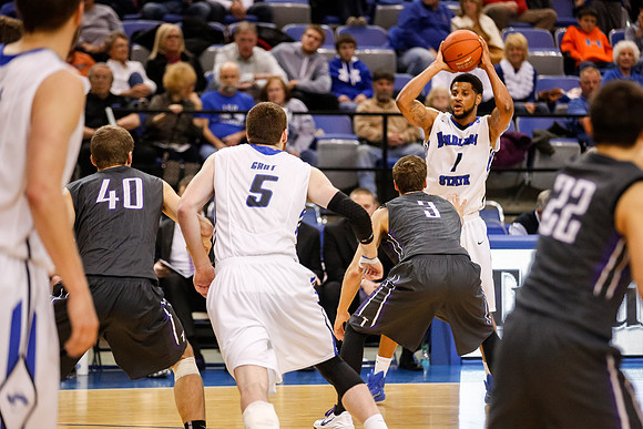 Indiana State University vs UIndy