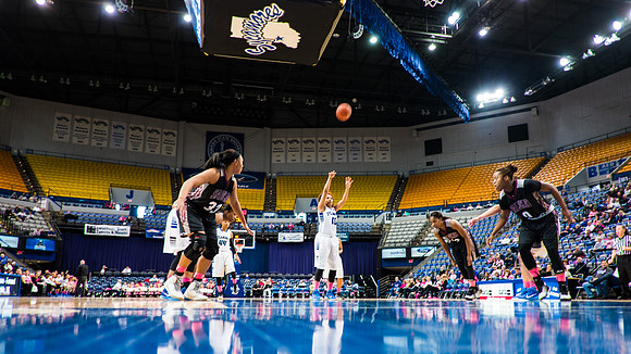 ISU vs SIU Women's Basketball